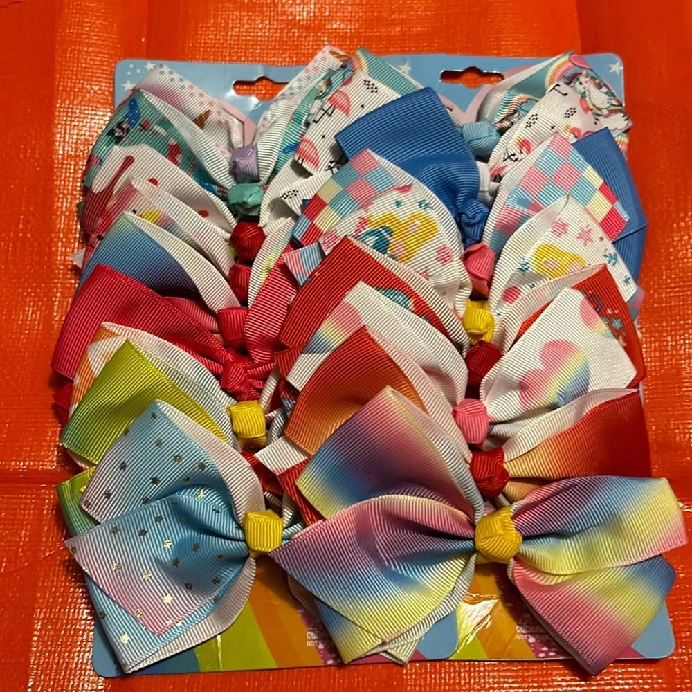 Hair bows